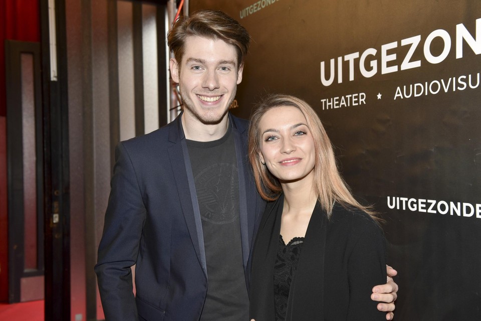 Tinne Oltmans en Juan Gerlo in 2019, op de première van ‘Assisen’