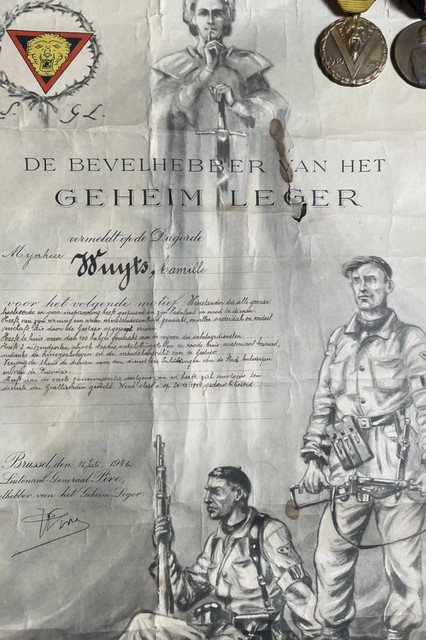 De ouders van mijn grootvader aan moeders kant ontvingen allebei een gelijkaardig document en medailles voor hun verzetsdaden in de Antwerpse rand. 