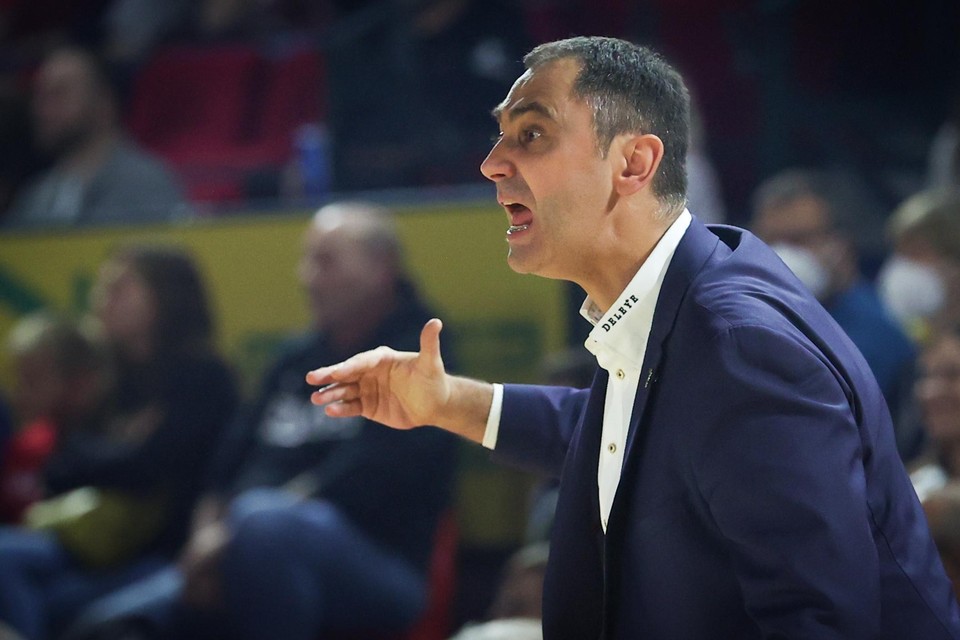 Coach Dario Gjergja