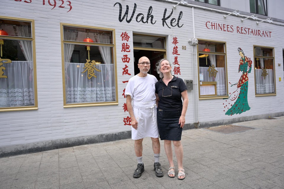 Siu-Kan Yu en Sabina Begier stoppen met Wah Kel, het oudste Chinese restaurant van Antwerpen. 