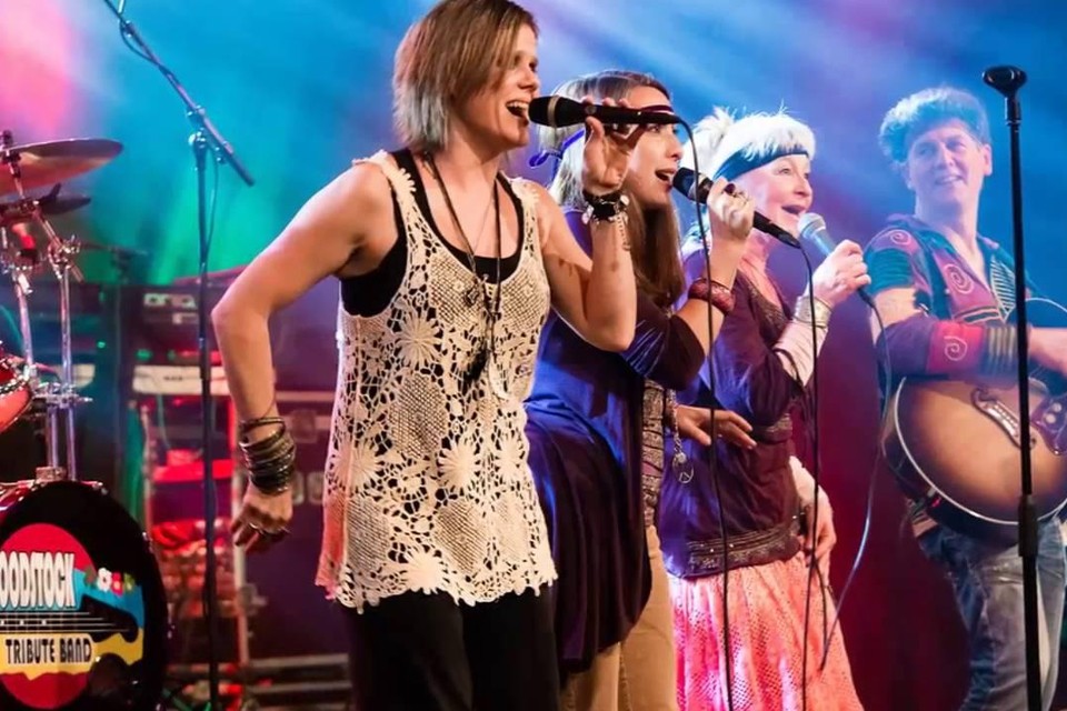 The Woodstock Tribute Band op Hoekstock.
