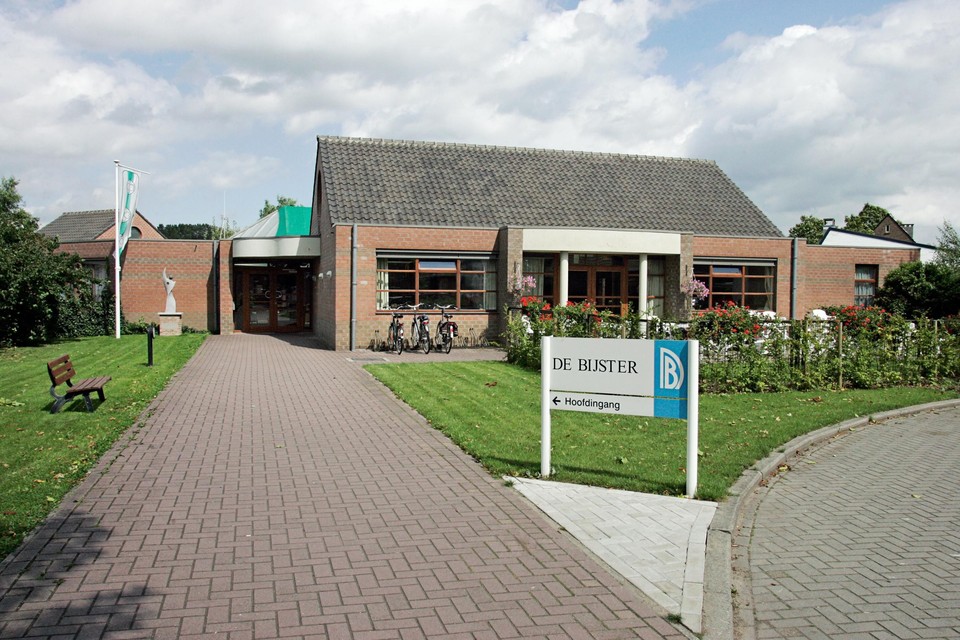 Intussen zijn er al 21 bewoners besmet in wzc De Bijster. De lockdown blijft voorlopig van kracht.