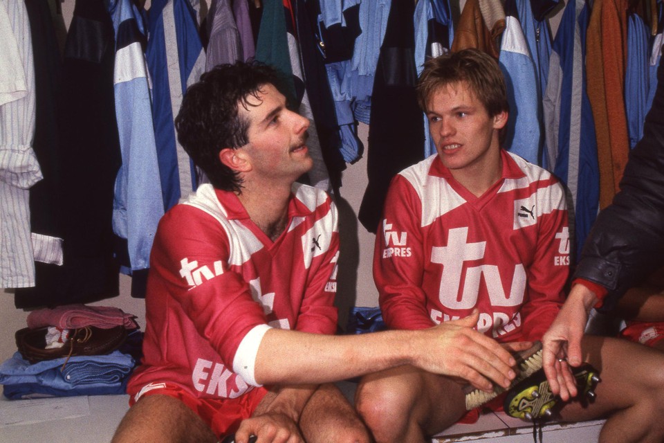 Cisse Severeyns en Thierry Pister op 7 november 1987. Voor 40.000 toeschouwers had The Great Old toen met 2-0 van Anderlecht gewonnen. 