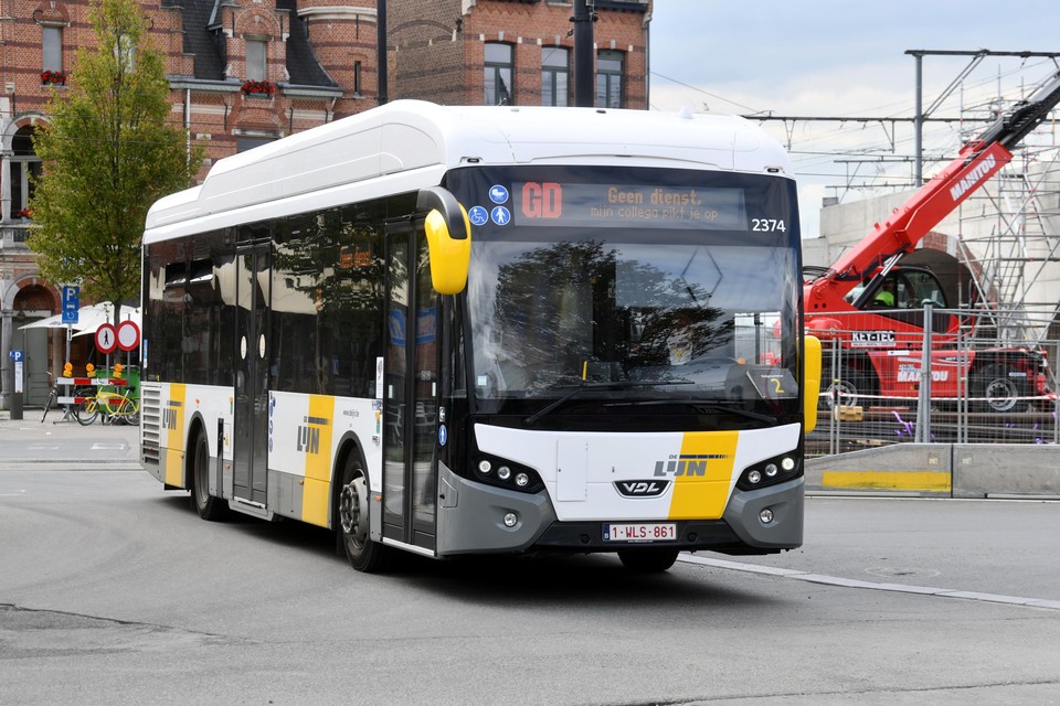 Akkoord tussen vakbond directie bij De Lijn: staking buschauffeurs voorbij (Antwerpen) | Antwerpen Mobile