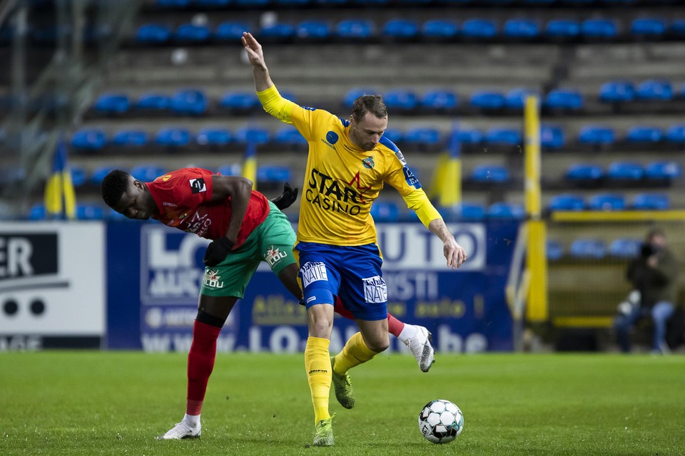 Felix Bastians kwam elf keer in actie bij Waasland-Beveren.