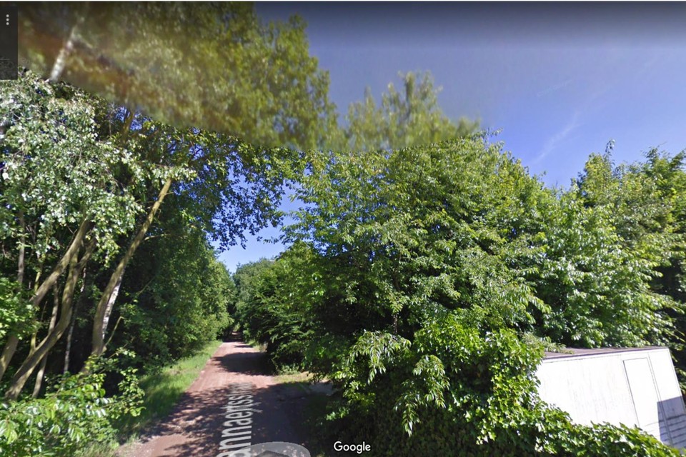 De Kannaertsstraat is een van de onverharde wegen
