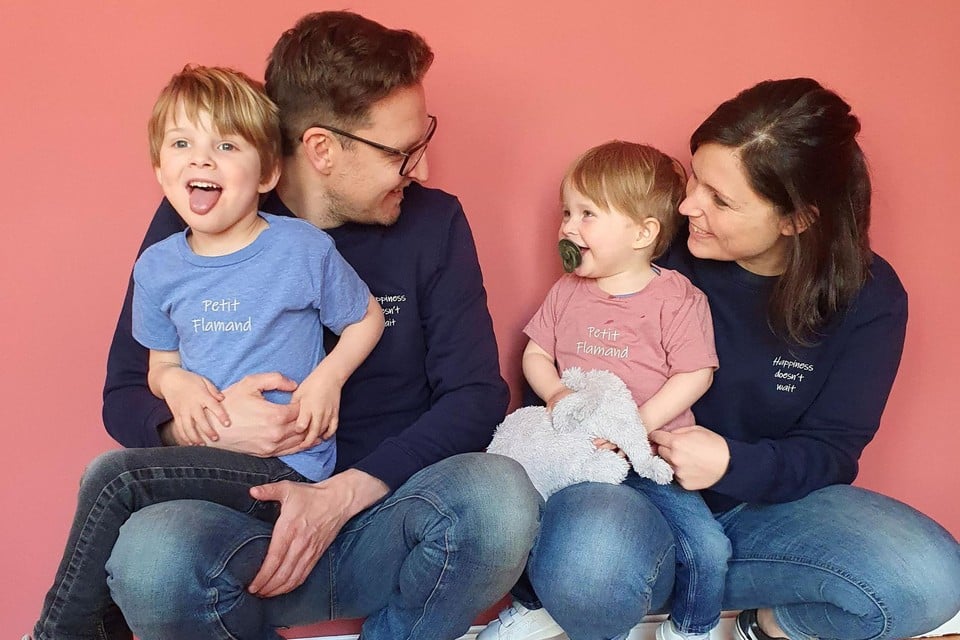 Johan en Lissa met hun kinderen Louis en Jules staan voor Parti Plaisir.