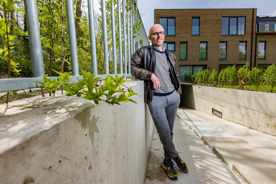 “Nee, het coöperatief wonen is zeker niet hetzelfde als cohousing”, zegt medeoprichter van IBK Francis Lauwers.