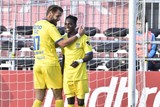 thumbnail: Taofeek Ismaheel was met een doelpunt en een assist de gevierde man bij geel-blauw.  