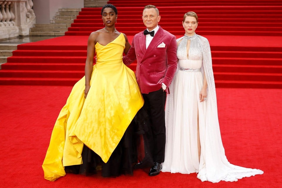 De sterren van de film: Lashana Lynch, Daniel Craig en Lea Seydoux