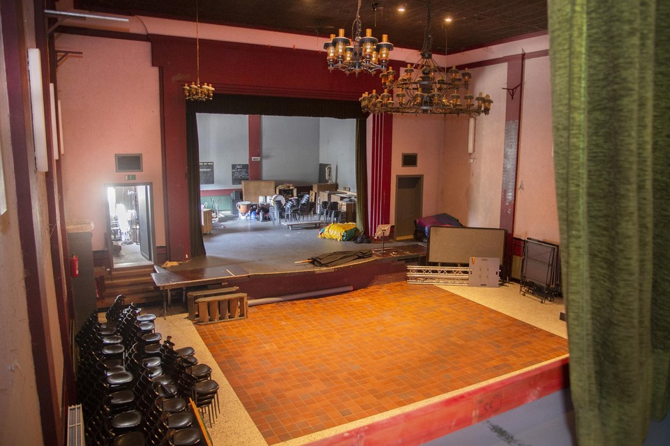 De legendarische zaal Lux vanop het balkon.