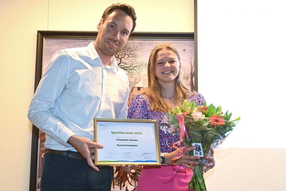 Kunstschaatstalent Charlotte Jennes: Vlaams en provinciaal kampioen en tweede op het Belgisch kampioenschap junioren.