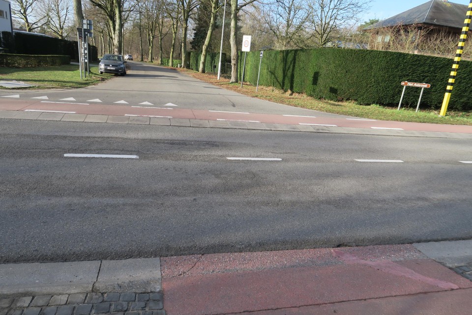 Het bewuste kruispunt.