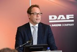 thumbnail: Het jaar 2022 kondigt zich dan ook groots aan voor de Eindhovense vrachtwagenproducent met vestiging in Oevel. “De sterren staan gunstig”, zegt president-directeur Harry Wolters. 