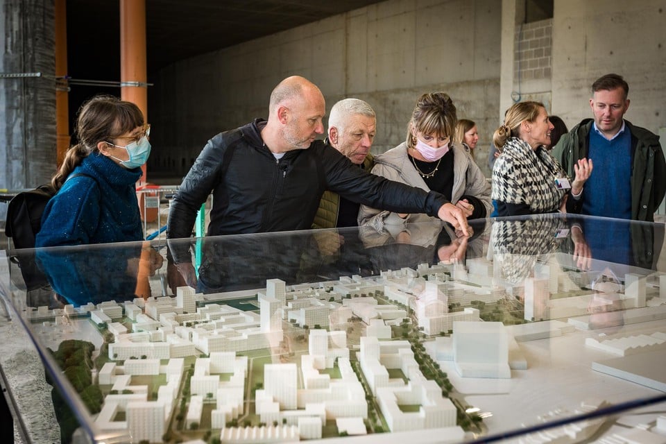 “Dit project is goed voor de stad en de bouwpromotoren, maar niet voor de mensen die tien jaar geleden hebben geïnvesteerd in deze stad”, zegt Christophe Fajs.