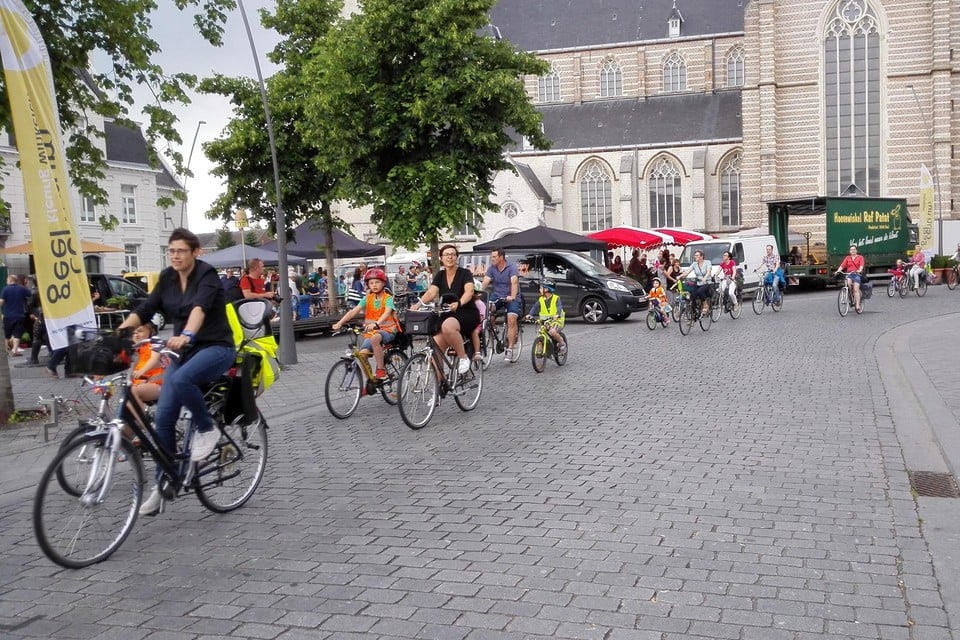 Met Bike2School willen veertien Kempense gemeentes en steden meer kinderen op de fiets krijgen om naar school te rijden.