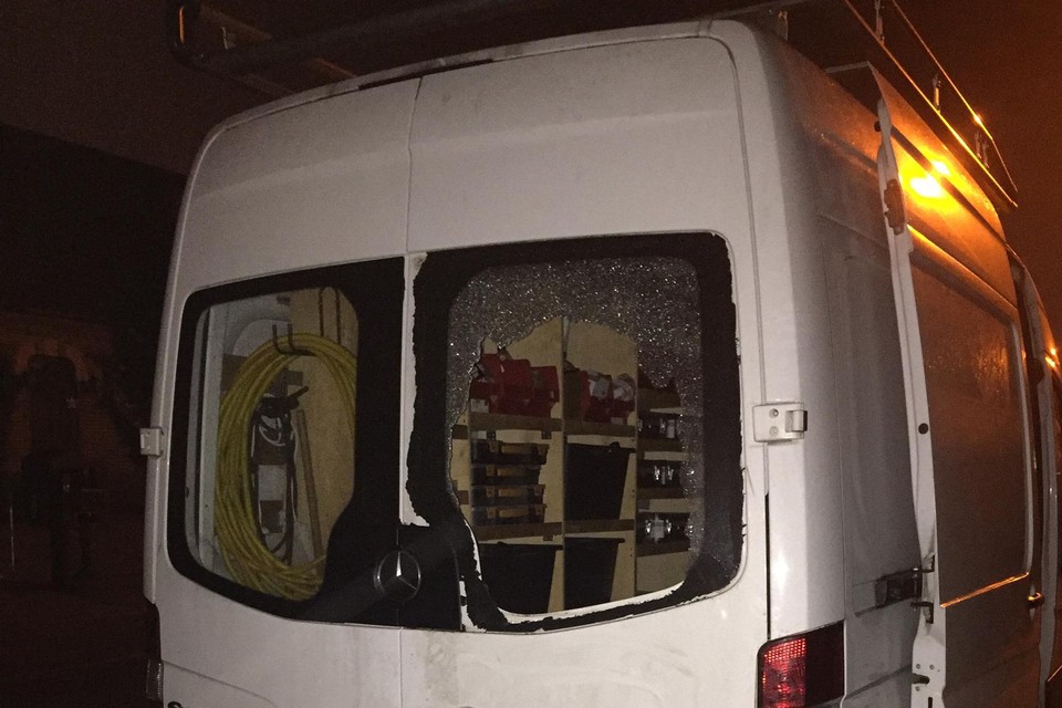 De daders viseerden vooral bestelwagens waarin gereedschap zat (de bestelwagen op de foto maakte geen deel uit van het onderzoek waarvoor de drie terechtstonden).
