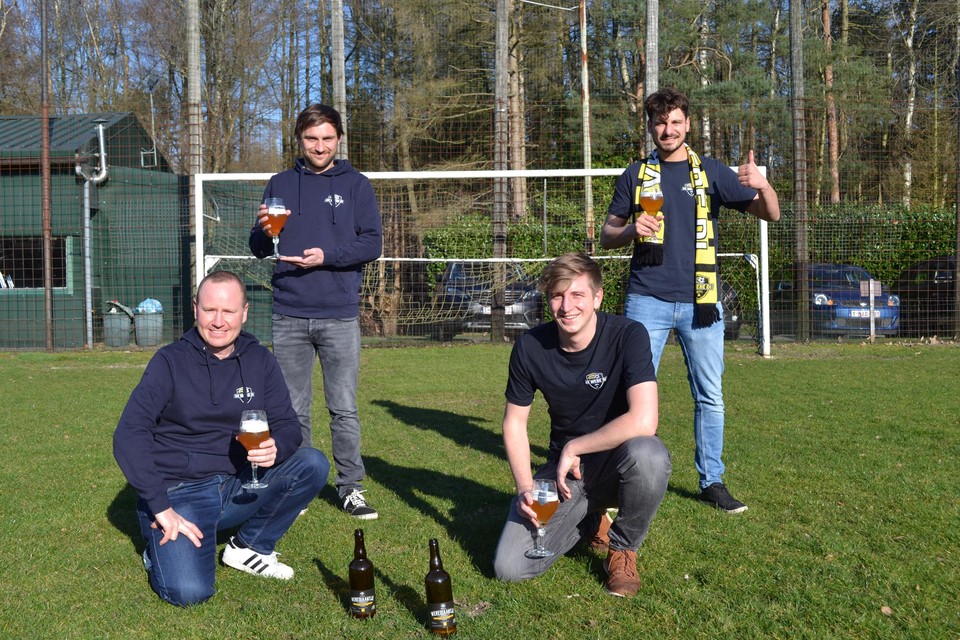 VK Were Di lanceerde een eigen biertje: “Getest en goedgekeurd.”