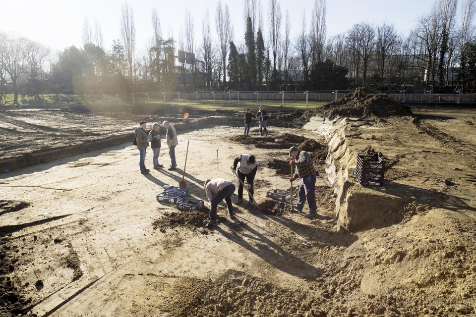 De site in het Rivierenhof waar in 2019 de beenderen zijn opgegraven. 