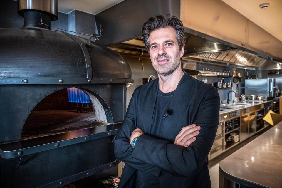 Sergio Herman haalt met zijn nieuwe Antwerpse restaurant Le Pristine meteen 16 op 20 in de nieuwe Gault&Millau-gids. 