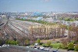thumbnail: <strong>17 MAART 2014</strong>: De stad sluit een overeenkomst met de NMBS voor het gebruik van de gronden van de site Spoor Oost. Niet op de Konijnenwei achter het Justitiepaleis - wat ook een optie was - maar in Borgerhout zal dus de Sinksenfoor 2015 plaatsvinden.