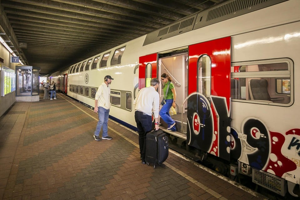 Volgens TreinTramBus dreigen de gebruikers van onder andere het station ‘Mortsel-Oude-God’ de dupe te worden van de nieuwe dienstregeling.