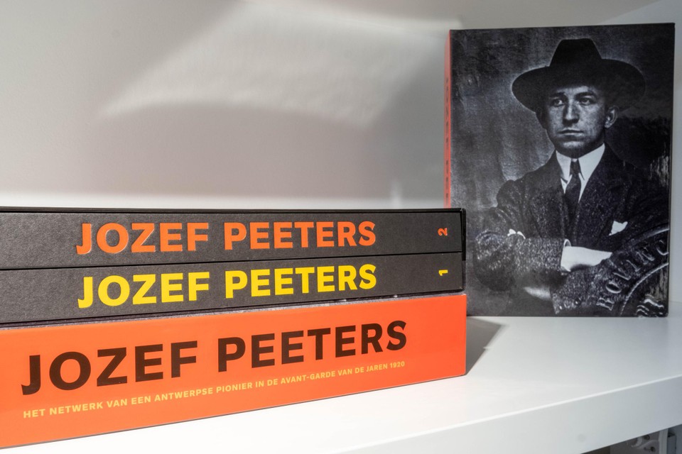 The intense book in two parts about Jozef Peeters.  