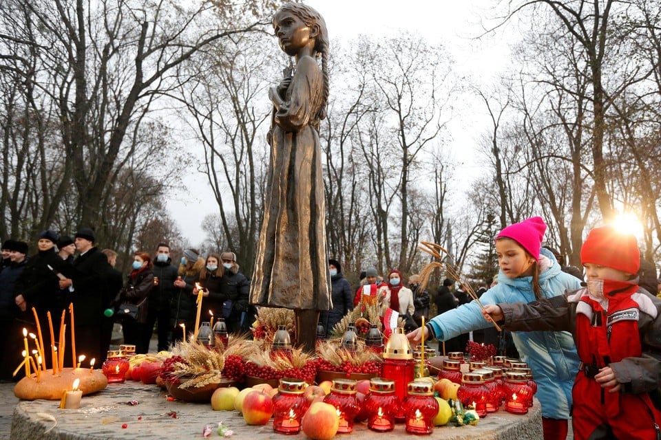 Op de laatste zaterdag van november herdenkt Oekraïne de Holodomor. 