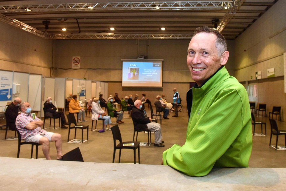 Manager Eddy Laeremans neemt op 31 augustus afscheid van ‘zijn’ vaccinatiecentrum De Waai in Geel.