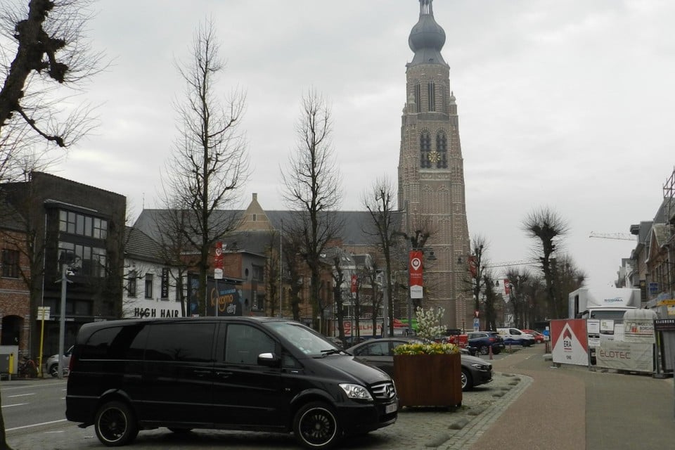 Een vrije parkeerplek vinden in het centrum van Hoogstraten vormt op bepaalde momenten een probleem. 