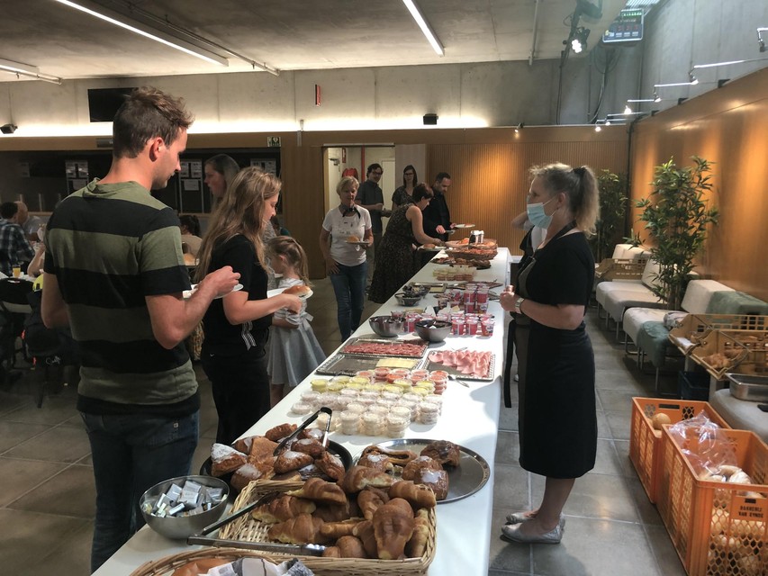 Er stond uitgebreid buffet klaar