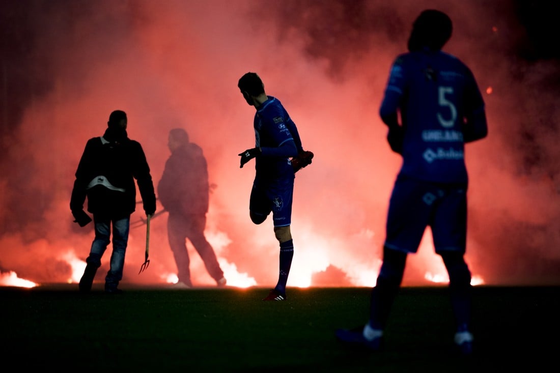 Aa Gent Veroordeelt Wangedrag Van Eigen Supporters In Mech Gazet Van Antwerpen Mobile