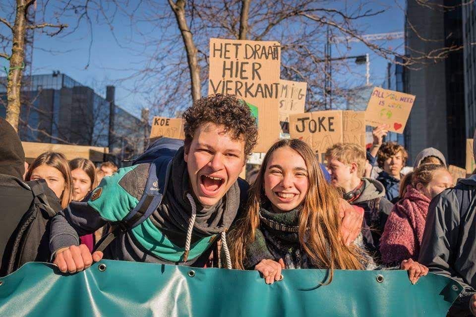 Amina Vandenheuvel op een klimaatmars in Brussel, vijf jaar geleden