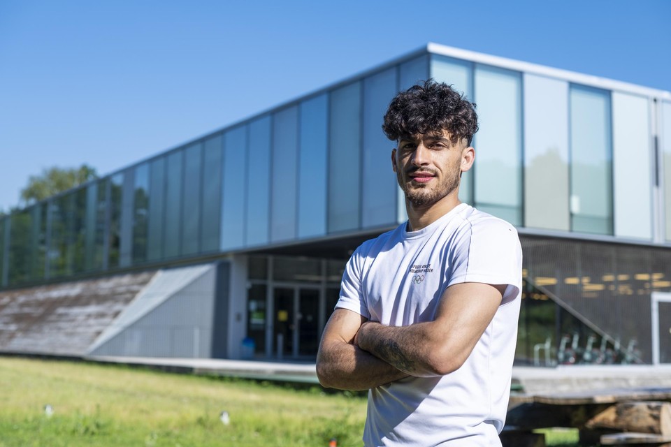 Abdullah Sediqi: “ja, ik ben gevlucht uit Afghanistan. Als professioneel atleet liep ik daar in de kijker en was ik een doelwit voor gangsters en kidnappers”.