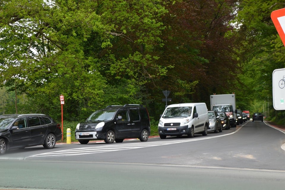 Het was druk maandag op de Hofstraat in Viersel.
