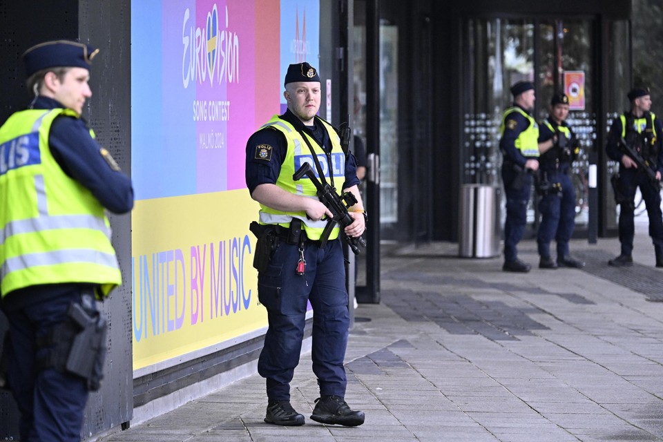 Vanuit heel Zweden zijn politie en veiligheidsagenten opgetrommeld naar Malmö.