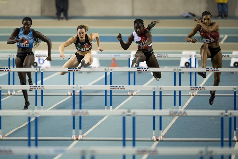 Onder meer Eline Berings (tweede van links, op het BK indoor vorig jaar), is een van de hordesprintsters die start op de eerste meeting