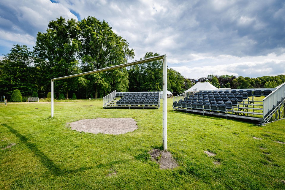 One of the football goals was also used as a backdrop for Brooke's performance.
