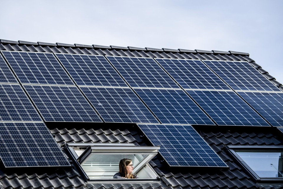 Amper nog zonnepanelen te krijgen en daar weinig aan te doen: staan ook met de rug tegen de muur” | Gazet van Antwerpen Mobile