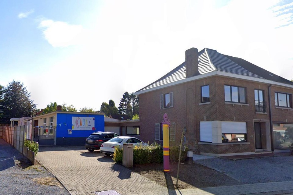 De afdeling van vrije basisschool Kabaz op de Bevrijdingslaan blijft voorlopig gesloten.
