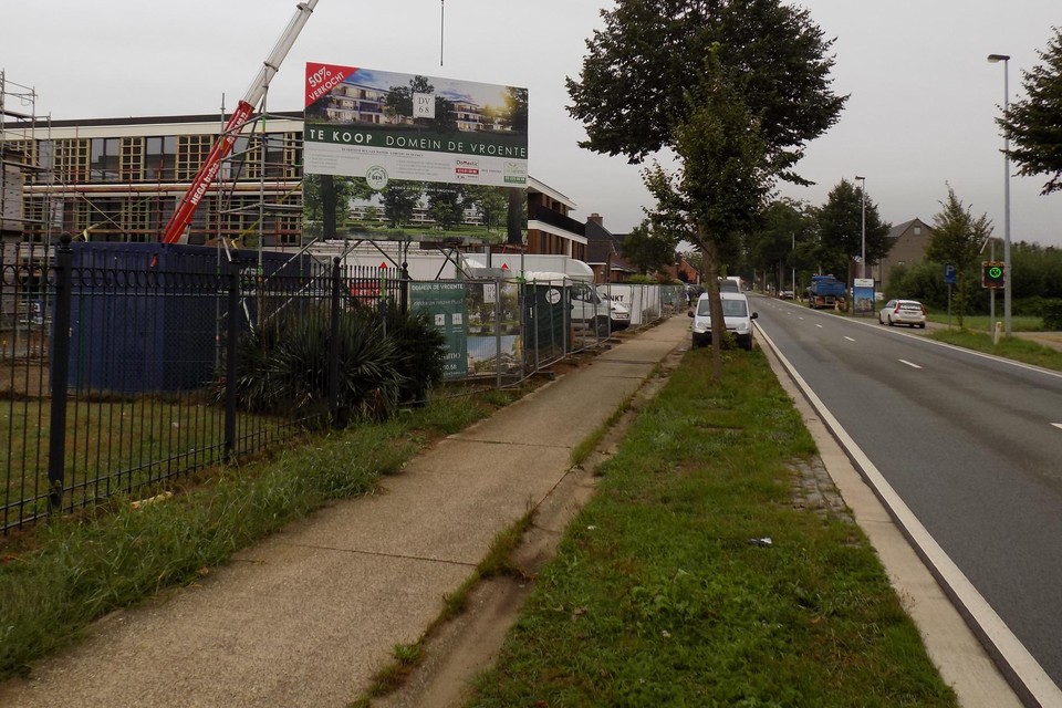 Parkresidentie De Vroente op de Gierlebaan in Lille staat volop in de steigers. Dit project is al lang vergund, maar nieuwe grote bouwprojecten in Lille krijgen tijdelijk geen groen licht meer.