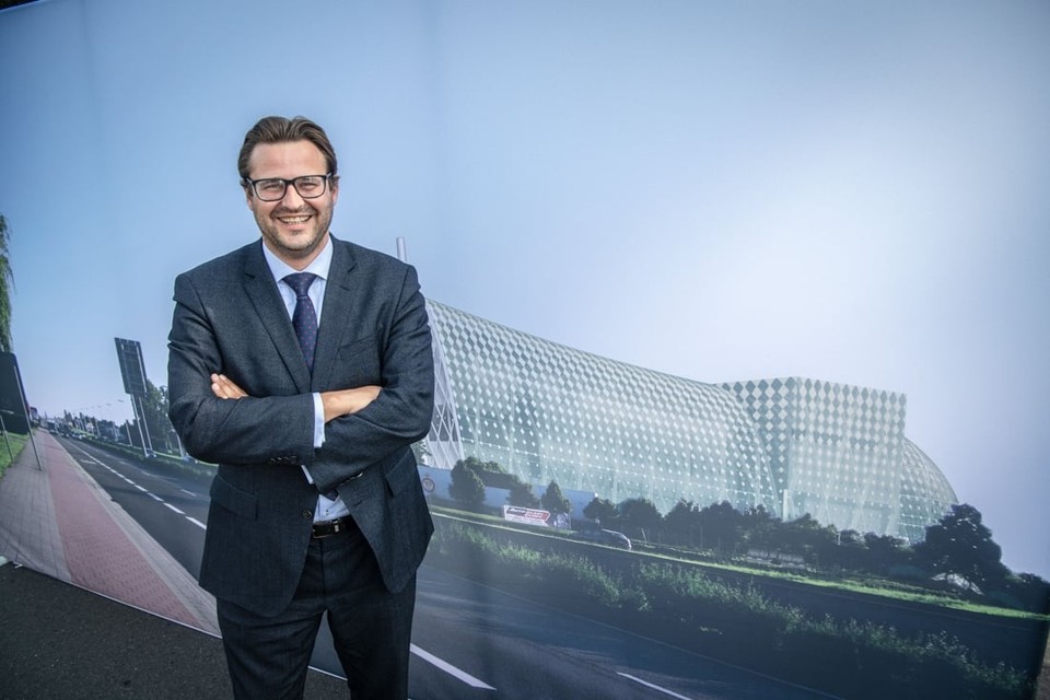 Isvag-voorzitter Bossuyt ziet geen reden om nieuwe oven in Wilrijk te stoppen.