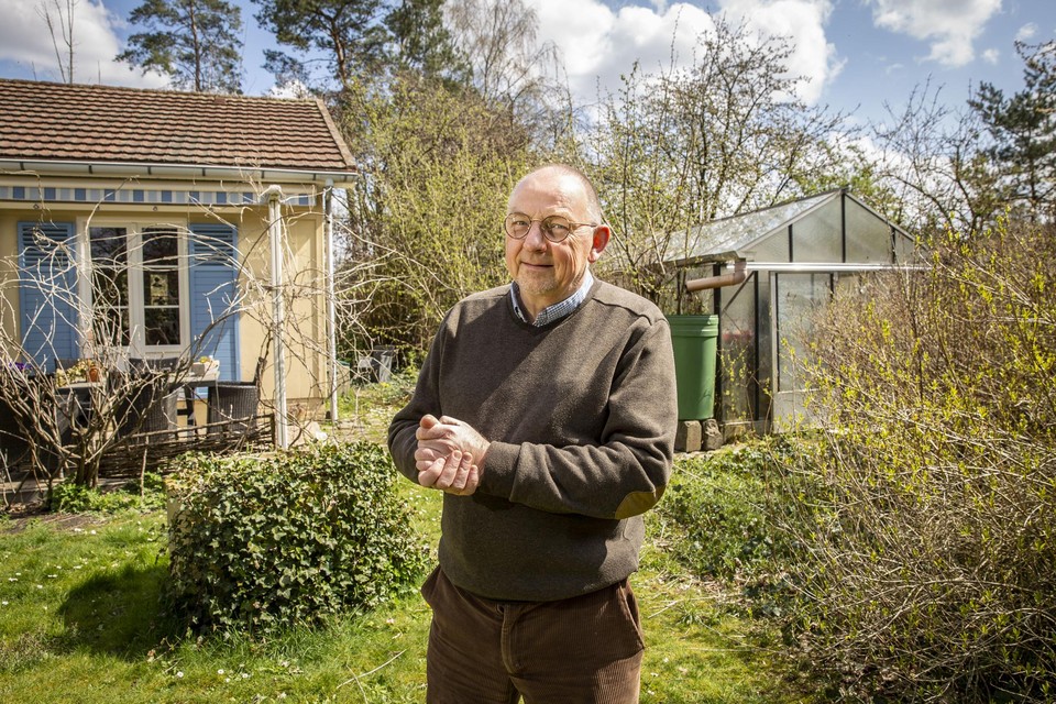 Michel Follet: “Ik woon in het groen en de rust in Poederlee, in het gezelschap van vogels en poezen. Dat is mijn veilige cocon.”