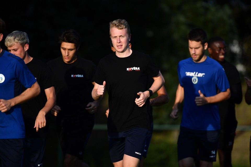 Jo Gilis op training bij Heist. “Daar wordt iets minder getraind dan in Leuven, maar ik kan individueel nog wat bijtrainen moest dat nodig zijn.”