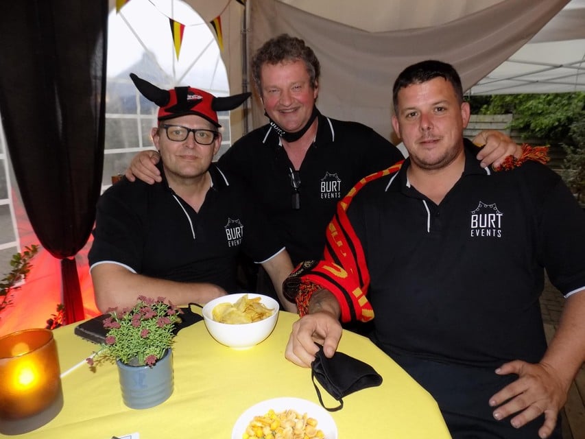 Enkele drijvende krachten van Burt-Events in Vosselaar zijn in de juiste sfeer.