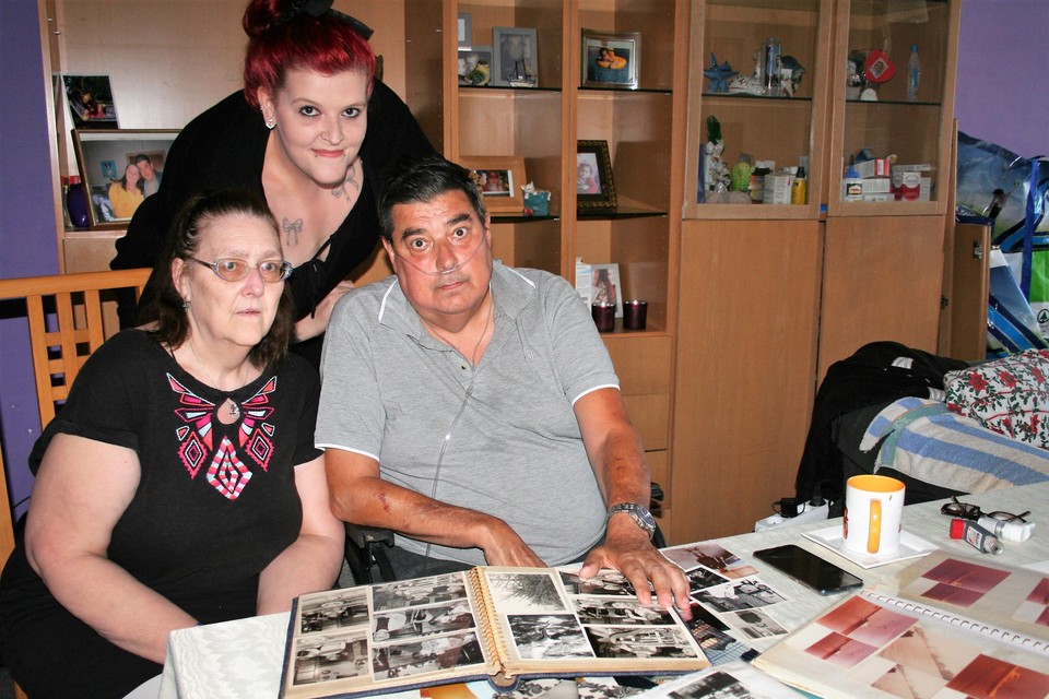 Ivo, samen met zijn dochter Carmen en zijn partner Rita. 