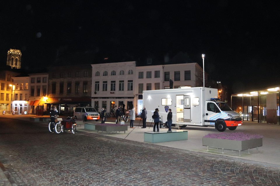 De fietscontrole van dinsdagavond op de Mechelse Veemarkt.