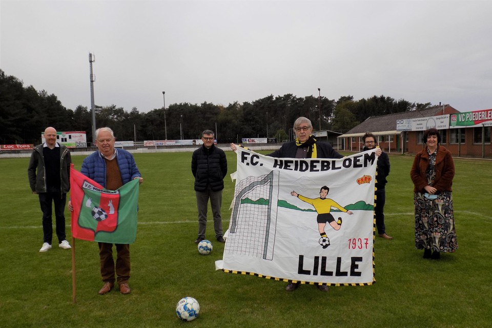 Het bestuur van de nieuwe fusieclub KVC Lille United wil de plooien met de buren van de Heggelaan in Poederlee gladstrijken.