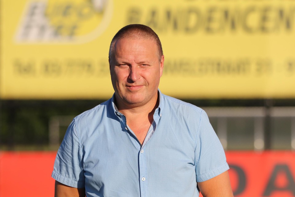 Gino Rossaer ziet dat FC Voorde-Appelterre, Tempo Overijse en VW Hamme gaan vliegen zijn: “Wij moeten zorgen dat we the best of the rest worden.”
