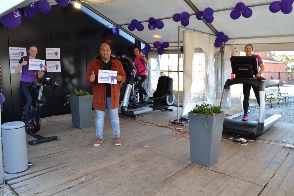 Ook leden van Anytime Fitness Stekene namen deel aan de actie om samen 10.000 kilometer te lopen, joggen of roeien.